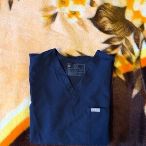 Figs navy one pocket Catalina Scrub Top